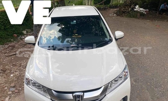 কেনা ব্যবহৃত Honda Grace Pearl গাড়ী মধ্যে ঢাকা মধ্যে Dhaka কেনা ব্যবহৃত Honda Grace Pearl গাড়ী মধ্যে ঢাকা মধ্যে Dhaka