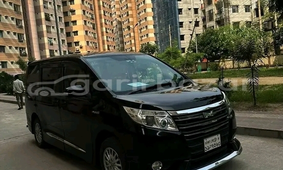 Buy Used Toyota Noah in Baniachang, Habiganj Buy Used Toyota Noah in Baniachang, Habiganj
