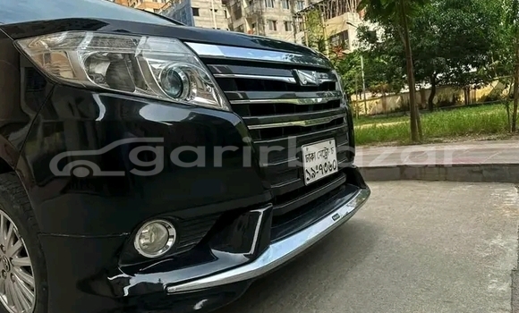 Buy Used Toyota Noah in Baniachang, Habiganj Buy Used Toyota Noah in Baniachang, Habiganj