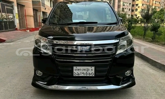 Buy Used Toyota Noah in Baniachang, Habiganj Buy Used Toyota Noah in Baniachang, Habiganj