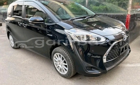 Buy Used Toyota Sienta in Bandarban, Bandarban Buy Used Toyota Sienta in Bandarban, Bandarban