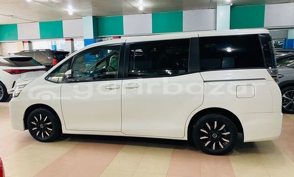 Buy Used 2019 Toyota Voxy in Dhaka, Dhaka Buy Used 2019 Toyota Voxy in Dhaka, Dhaka
