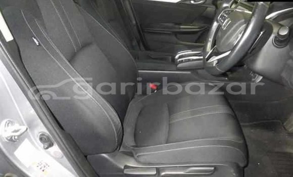 Buy Used 2019 Honda Civic in Dhaka, Dhaka Buy Used 2019 Honda Civic in Dhaka, Dhaka