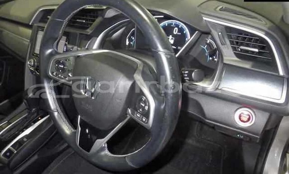 Buy Used 2019 Honda Civic in Dhaka, Dhaka Buy Used 2019 Honda Civic in Dhaka, Dhaka