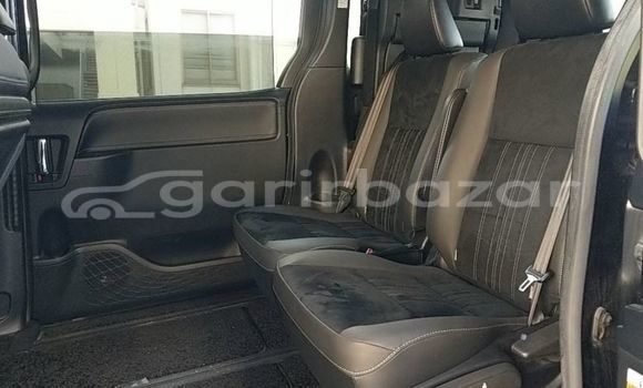 Buy Used 2020 Toyota Esquire in Dhaka, Dhaka Buy Used 2020 Toyota Esquire in Dhaka, Dhaka