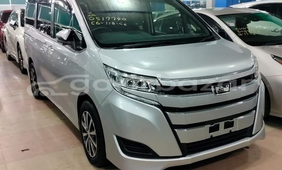 Buy Used 2019 Toyota Noah in Dhaka, Dhaka Buy Used 2019 Toyota Noah in Dhaka, Dhaka