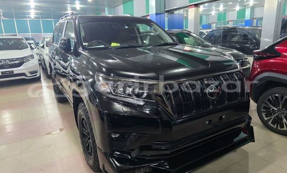 Buy Used 2018 Toyota land cruiser-prado in Dhaka, Dhaka Buy Used 2018 Toyota land cruiser-prado in Dhaka, Dhaka
