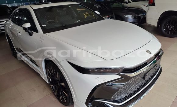 Buy Used 2022 Toyota Crown in Dhaka, Dhaka Buy Used 2022 Toyota Crown in Dhaka, Dhaka