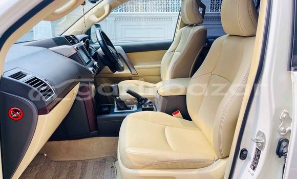 কেনা ব্যবহৃত Toyota land cruiser-prado White গাড়ী মধ্যে ঢাকা মধ্যে Dhaka কেনা ব্যবহৃত Toyota land cruiser-prado White গাড়ী মধ্যে ঢাকা মধ্যে Dhaka