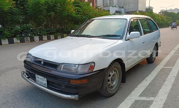 Buy Used 2002 Toyota 100 wagon in Dhaka, Dhaka