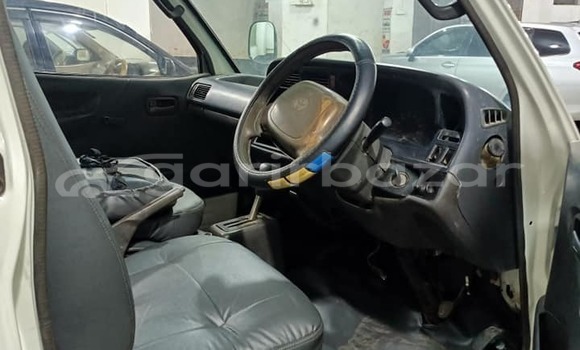 Buy Used 2000 Toyota Hiace in Dhaka, Dhaka Buy Used 2000 Toyota Hiace in Dhaka, Dhaka