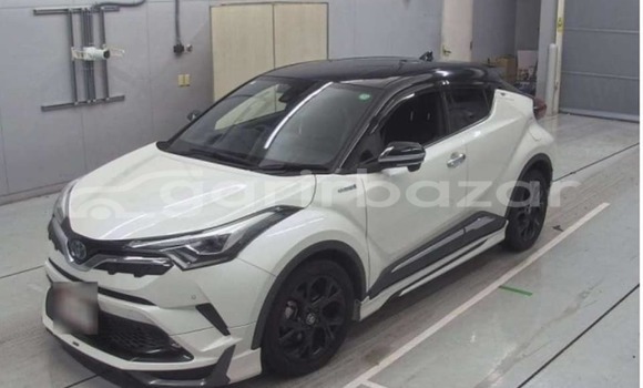 কেনা ব্যবহৃত Toyota C-HR White গাড়ী মধ্যে ঢাকা মধ্যে Dhaka কেনা ব্যবহৃত Toyota C-HR White গাড়ী মধ্যে ঢাকা মধ্যে Dhaka