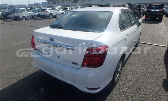 কেনা ব্যবহৃত Toyota axio White গাড়ী মধ্যে ঢাকা মধ্যে Dhaka কেনা ব্যবহৃত Toyota axio White গাড়ী মধ্যে ঢাকা মধ্যে Dhaka