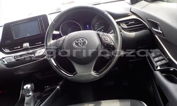 কেনা ব্যবহৃত Toyota C-HR Red গাড়ী মধ্যে ঢাকা মধ্যে Dhaka কেনা ব্যবহৃত Toyota C-HR Red গাড়ী মধ্যে ঢাকা মধ্যে Dhaka