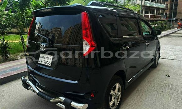 Buy Used 2014 Toyota Noah in Dhaka, Dhaka Buy Used 2014 Toyota Noah in Dhaka, Dhaka