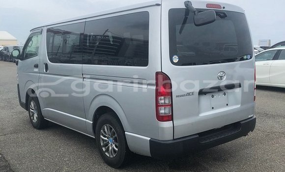 কেনা ব্যবহৃত Toyota Hiace Other গাড়ী মধ্যে ঢাকা মধ্যে Dhaka কেনা ব্যবহৃত Toyota Hiace Other গাড়ী মধ্যে ঢাকা মধ্যে Dhaka