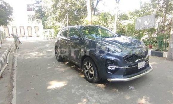 Buy Used 2018 Mercedes-Benz sportage in Dhaka, Dhaka Buy Used 2018 Mercedes-Benz sportage in Dhaka, Dhaka