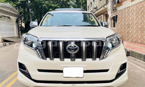 কেনা ব্যবহৃত Toyota land cruiser-prado Other গাড়ী মধ্যে ঢাকা মধ্যে Dhaka কেনা ব্যবহৃত Toyota land cruiser-prado Other গাড়ী মধ্যে ঢাকা মধ্যে Dhaka