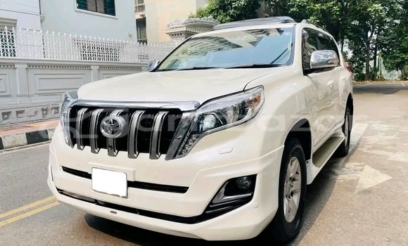 কেনা ব্যবহৃত Toyota Land cruiser prado White গাড়ী মধ্যে বান্দরবান মধ্যে Bandarban কেনা ব্যবহৃত Toyota Land cruiser prado White গাড়ী মধ্যে বান্দরবান মধ্যে Bandarban