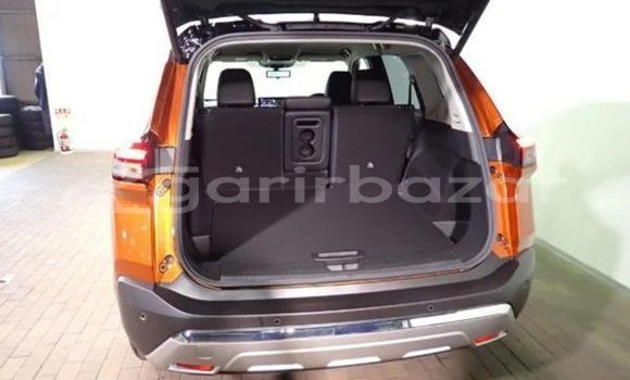 Buy Used 2015 Nissan X-Trail in Dhaka, Dhaka Buy Used 2015 Nissan X-Trail in Dhaka, Dhaka