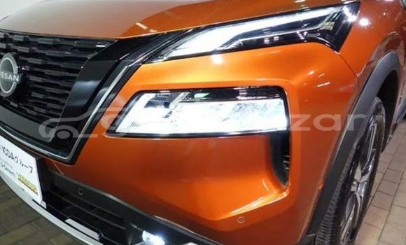 Buy Used 2015 Nissan X-Trail in Dhaka, Dhaka Buy Used 2015 Nissan X-Trail in Dhaka, Dhaka