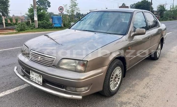 Buy Used 2019 Toyota Camry in Dhaka, Dhaka Buy Used 2019 Toyota Camry in Dhaka, Dhaka