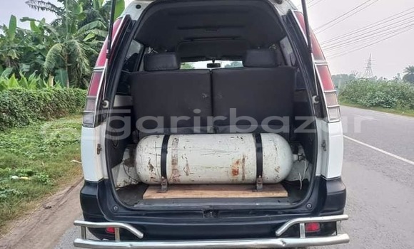 Buy Used 2015 Toyota Noah in Dhaka, Dhaka Buy Used 2015 Toyota Noah in Dhaka, Dhaka