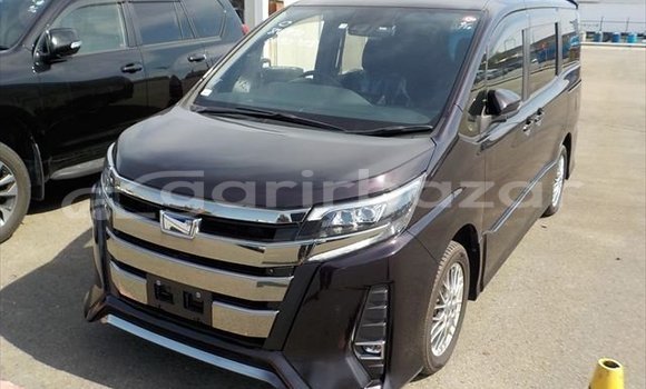 Buy Used 2021 Toyota Noah in Dhaka, Dhaka