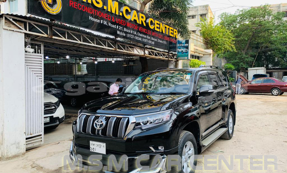 Buy Used 2011 Toyota Land Cruiser Prado in Dhaka, Dhaka Buy Used 2011 Toyota Land Cruiser Prado in Dhaka, Dhaka