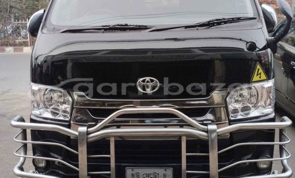 Buy Used 2016 Toyota Hiace in Dhaka, Dhaka Buy Used 2016 Toyota Hiace in Dhaka, Dhaka