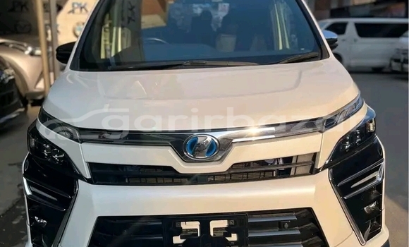 কেনা ব্যবহৃত Toyota Voxy White গাড়ী মধ্যে অভয়নগর মধ্যে Jessor কেনা ব্যবহৃত Toyota Voxy White গাড়ী মধ্যে অভয়নগর মধ্যে Jessor