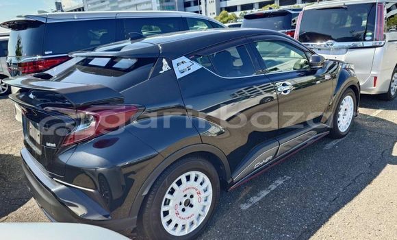 কেনা ব্যবহৃত Toyota C-HR Black গাড়ী মধ্যে ঢাকা মধ্যে Dhaka কেনা ব্যবহৃত Toyota C-HR Black গাড়ী মধ্যে ঢাকা মধ্যে Dhaka