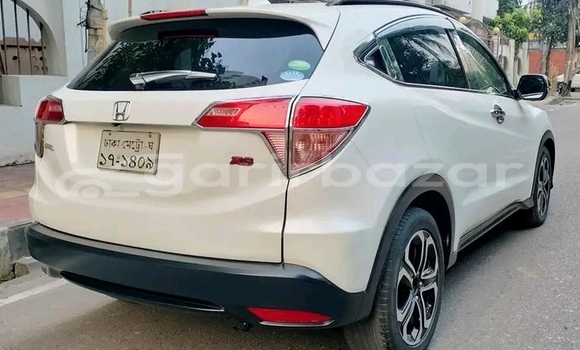 কেনা ব্যবহৃত Honda Vezel White গাড়ী মধ্যে অভয়নগর মধ্যে Jessor কেনা ব্যবহৃত Honda Vezel White গাড়ী মধ্যে অভয়নগর মধ্যে Jessor