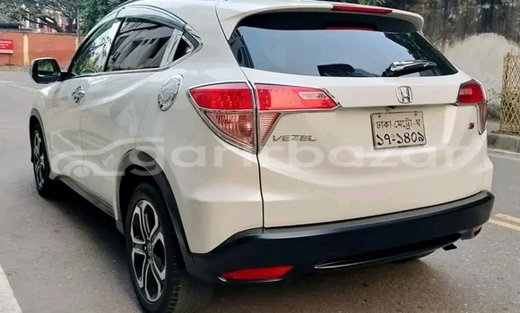 কেনা ব্যবহৃত Honda Vezel White গাড়ী মধ্যে অভয়নগর মধ্যে Jessor কেনা ব্যবহৃত Honda Vezel White গাড়ী মধ্যে অভয়নগর মধ্যে Jessor