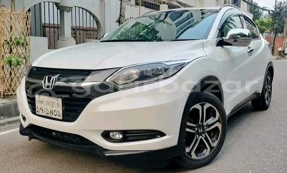 কেনা ব্যবহৃত Honda Vezel White গাড়ী মধ্যে অভয়নগর মধ্যে Jessor কেনা ব্যবহৃত Honda Vezel White গাড়ী মধ্যে অভয়নগর মধ্যে Jessor