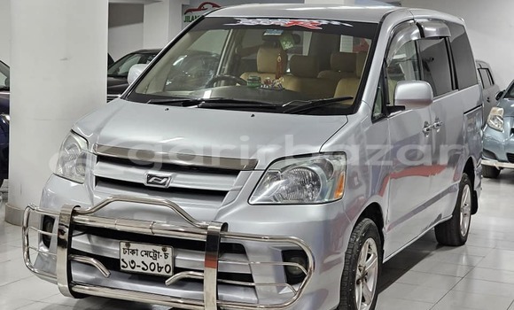Buy Used 2010 Toyota X Noah in Dhaka, Dhaka Buy Used 2010 Toyota X Noah in Dhaka, Dhaka