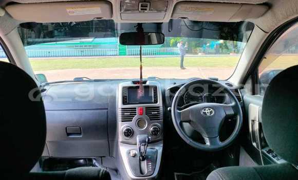 Buy Used 2020 Toyota Rush in Dhaka, Dhaka Buy Used 2020 Toyota Rush in Dhaka, Dhaka