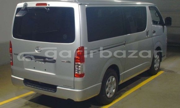 Buy Used 2020 Toyota Hiace in Dhaka, Dhaka Buy Used 2020 Toyota Hiace in Dhaka, Dhaka