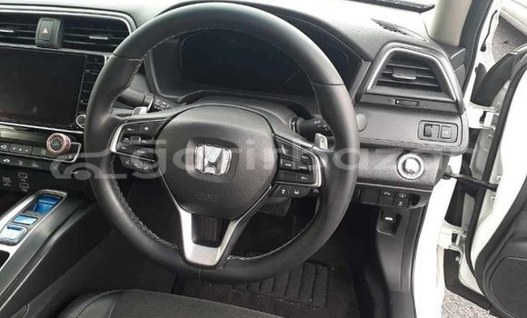 Buy Used 2020 Honda Insight in Dhaka, Dhaka Buy Used 2020 Honda Insight in Dhaka, Dhaka