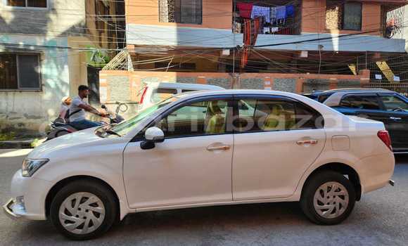কিনুন নতুন Toyota গাড়ী কিনুন নতুন Toyota গাড়ী