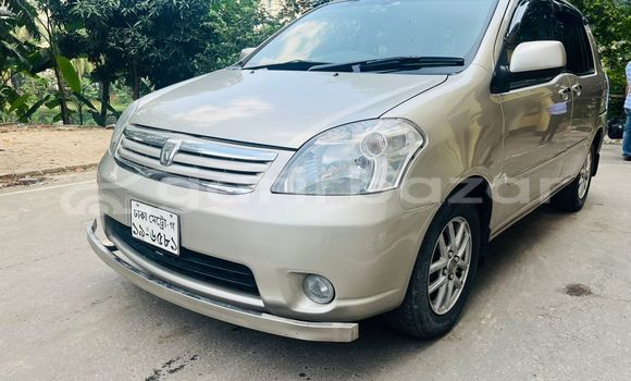 Buy Used 2005 Toyota raum in Dhaka, Dhaka Buy Used 2005 Toyota raum in Dhaka, Dhaka