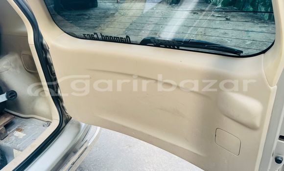 Buy Used 2005 Toyota raum in Dhaka, Dhaka Buy Used 2005 Toyota raum in Dhaka, Dhaka