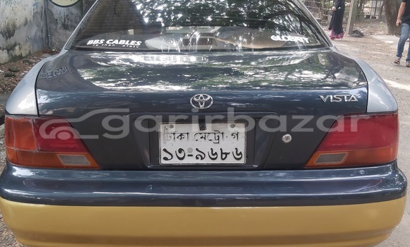 কিনুন ব্যবহৃত Toyota গাড়ী কিনুন ব্যবহৃত Toyota গাড়ী