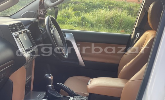 Buy Used 2017 Toyota land cruiser-prado tx limited in Dhaka, Dhaka Buy Used 2017 Toyota land cruiser-prado tx limited in Dhaka, Dhaka