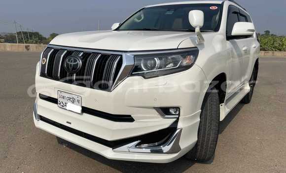 Buy Used 2018 Toyota land cruiser-prado tx limited in Dhaka, Dhaka Buy Used 2018 Toyota land cruiser-prado tx limited in Dhaka, Dhaka