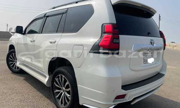 Buy Used 2018 Toyota land cruiser-prado tx limited in Dhaka, Dhaka Buy Used 2018 Toyota land cruiser-prado tx limited in Dhaka, Dhaka