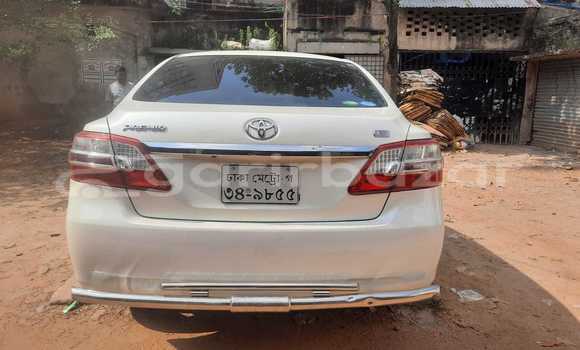 কিনুন ব্যবহৃত Toyota গাড়ী কিনুন ব্যবহৃত Toyota গাড়ী