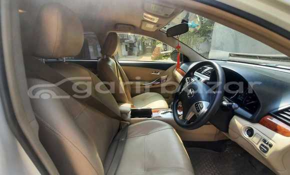 কিনুন ব্যবহৃত Toyota গাড়ী কিনুন ব্যবহৃত Toyota গাড়ী