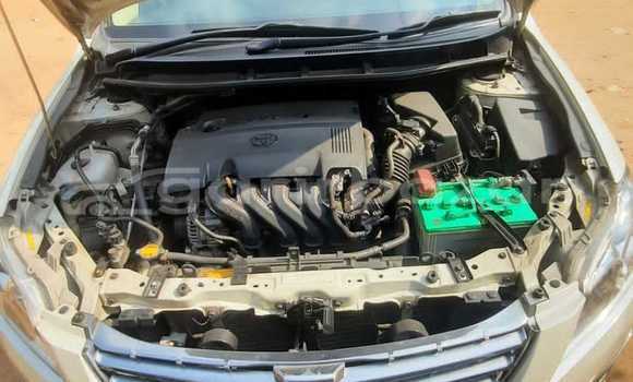 কিনুন ব্যবহৃত Toyota গাড়ী কিনুন ব্যবহৃত Toyota গাড়ী