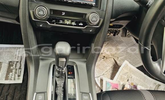 Buy Import 2019 Honda Civic in Dhaka, Dhaka Buy Import 2019 Honda Civic in Dhaka, Dhaka